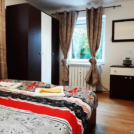 A Cozy Two Bedroom In *